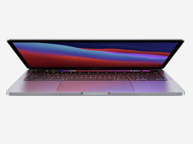APPLE 13" MACBOOK PRO (256GB)